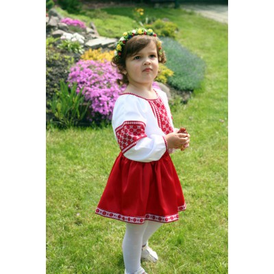 Embroidered costume for girl "Red Story"